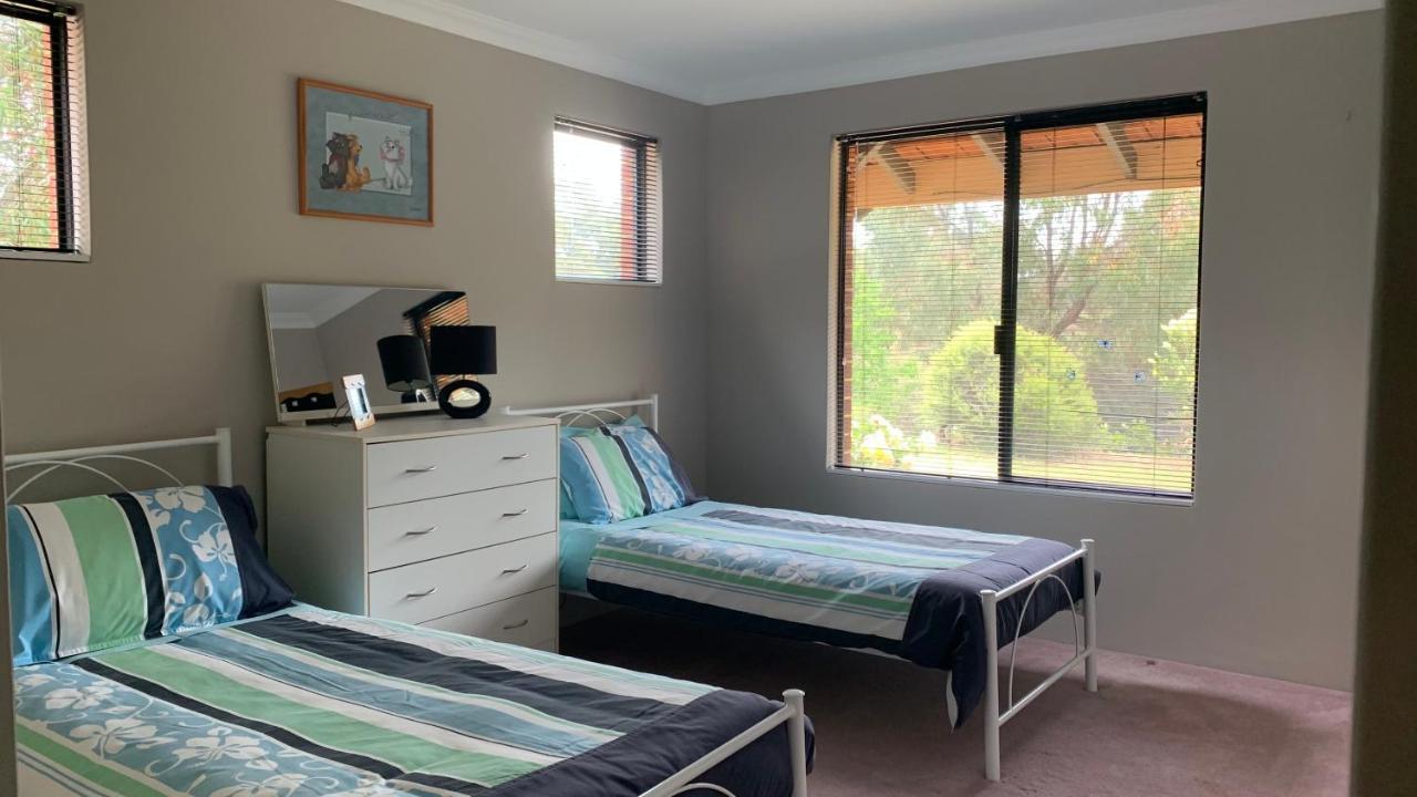 Seatrees Accommodation Yanchep Esterno foto