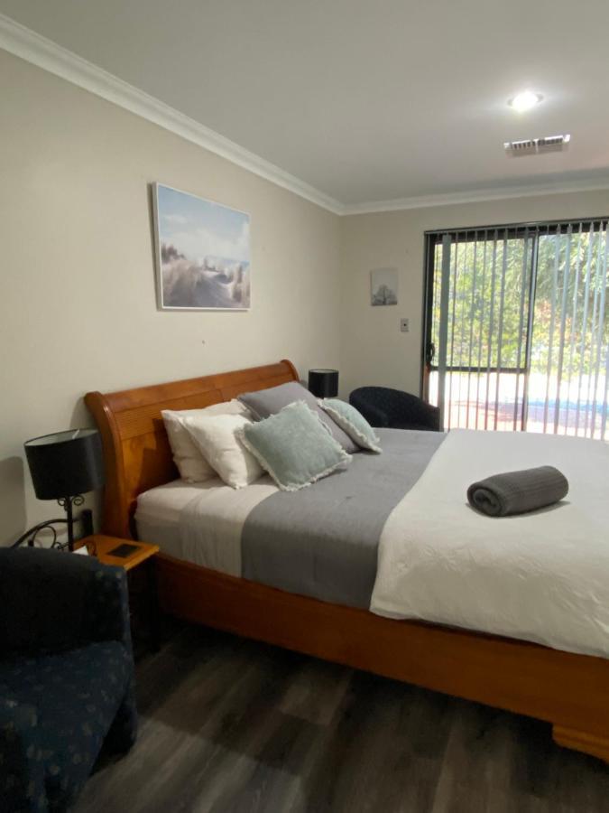 Seatrees Accommodation Yanchep Esterno foto